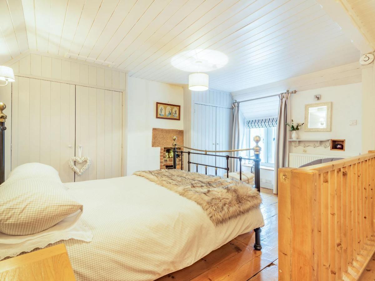 Calamine Cottage Кромфорд Экстерьер фото