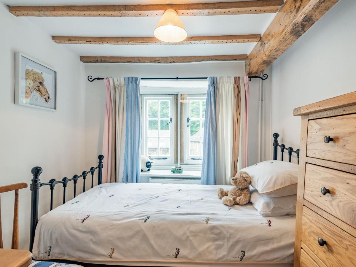 Calamine Cottage Кромфорд Экстерьер фото