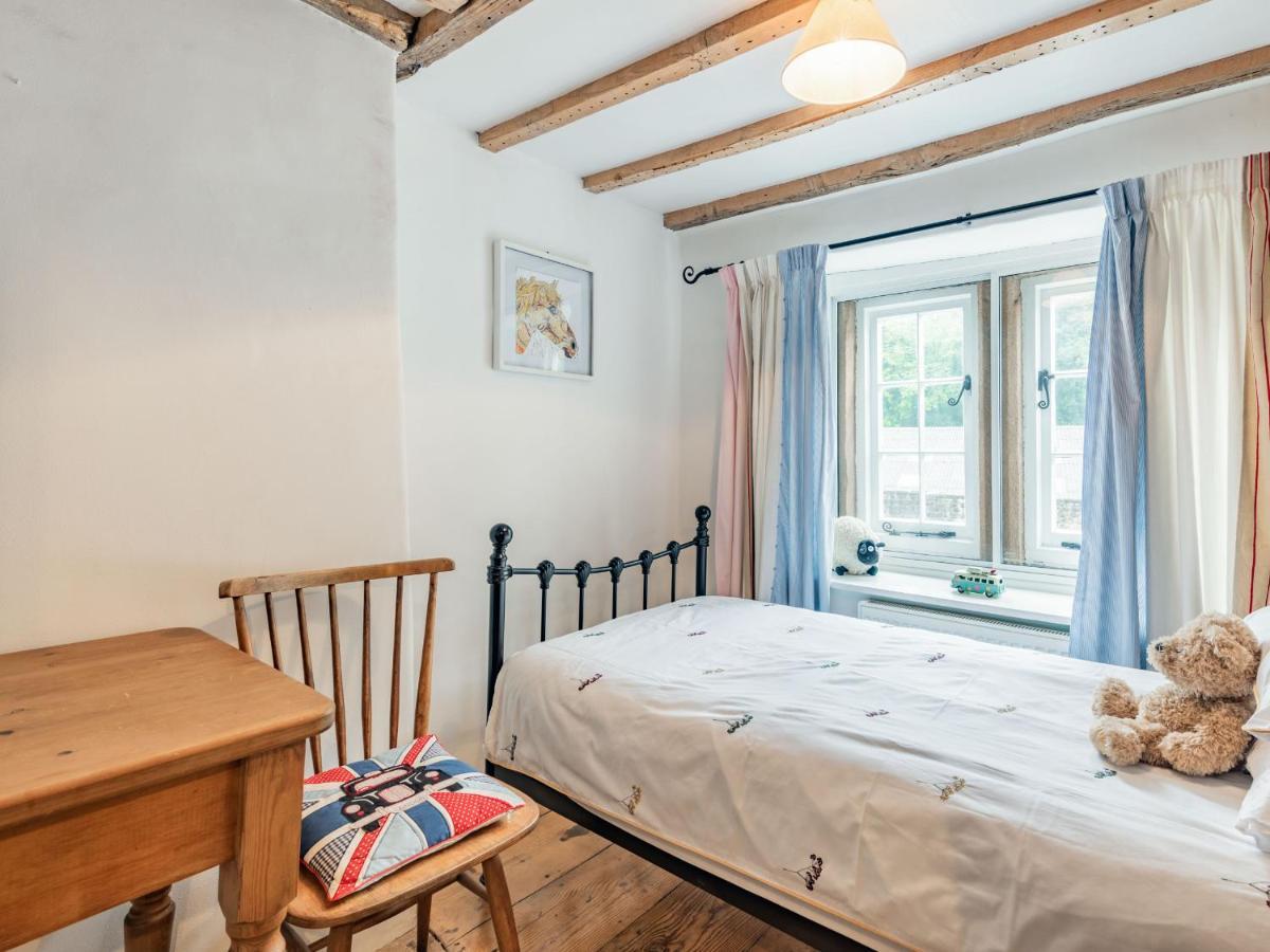 Calamine Cottage Кромфорд Экстерьер фото